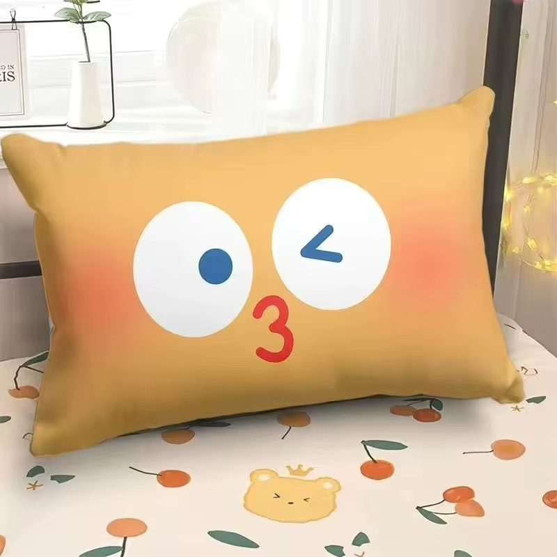 Funny Emoji Pillowcase Rectang - огляд і ціна Home Decor Emoji