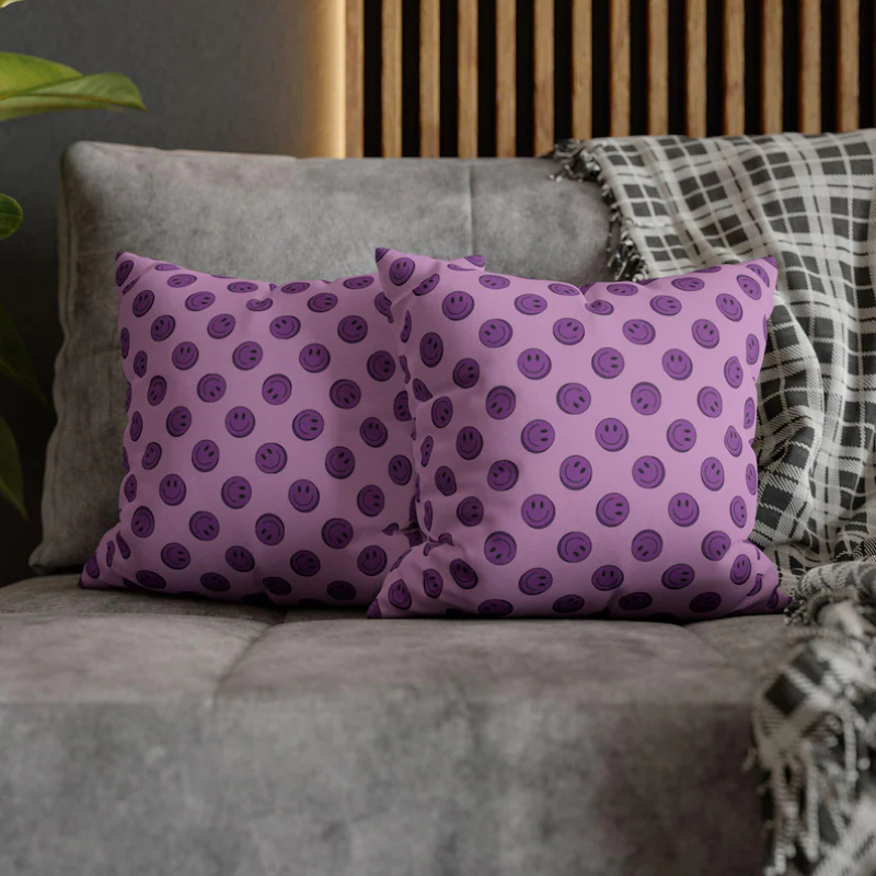 VIKAMA Purple Smile Cushion Co - огляд і ціна Home Decor Emoji
