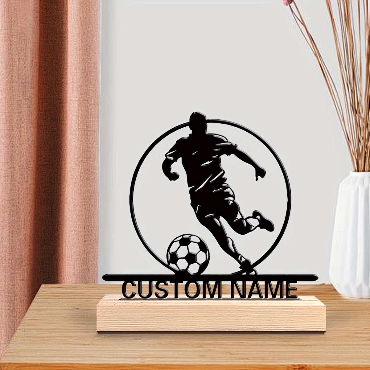 Custom Soccer Player Metal Sta - огляд і ціна Home Decor Statue
